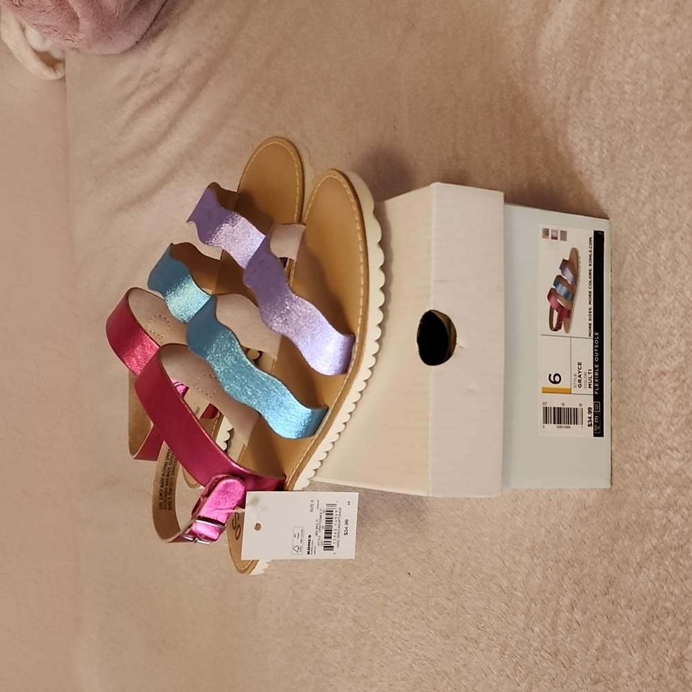 Girls SO Sandals Size 6 - Picture 1 of 13